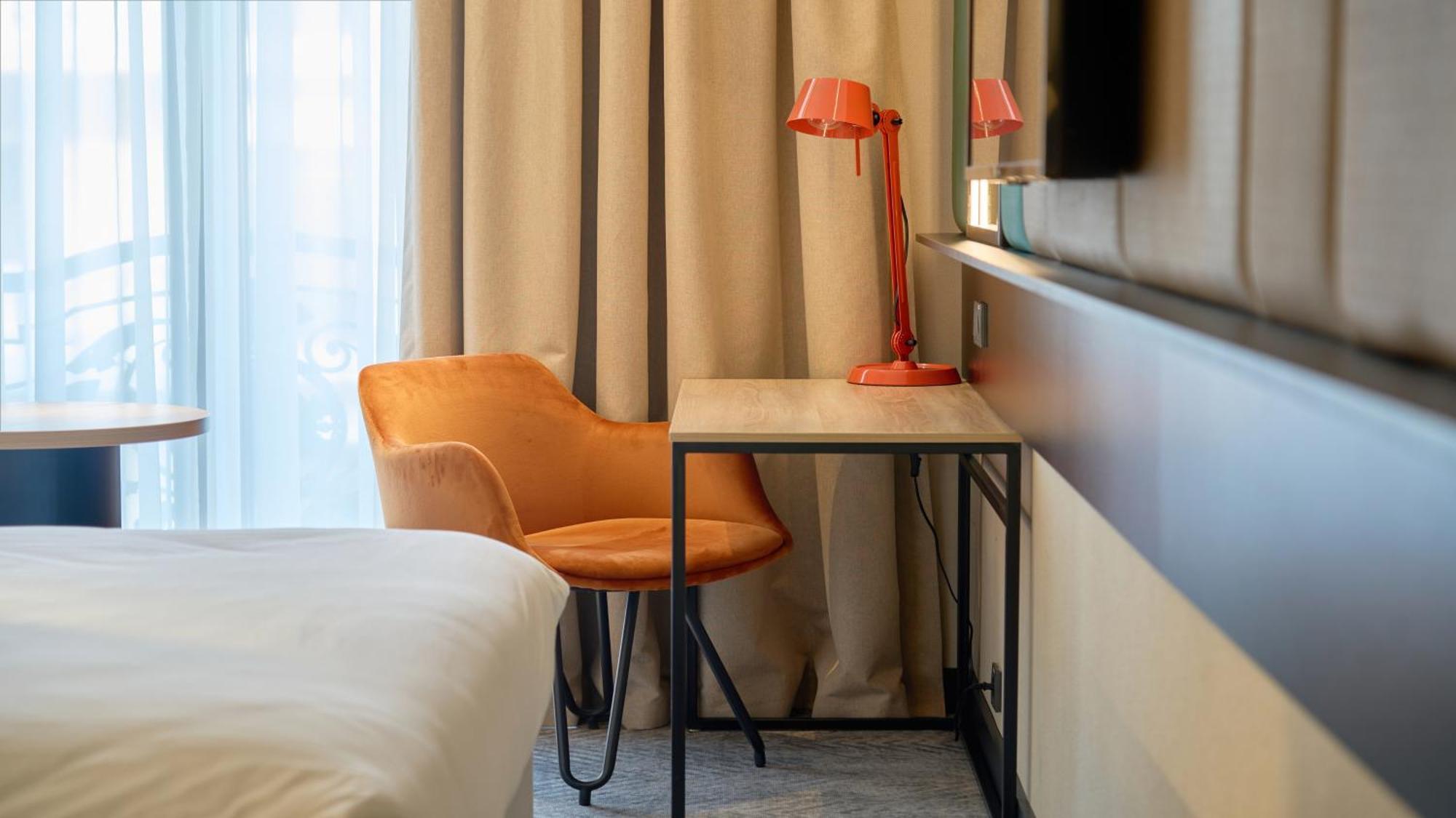 Holiday Inn Tashkent City By Ihg Ngoại thất bức ảnh