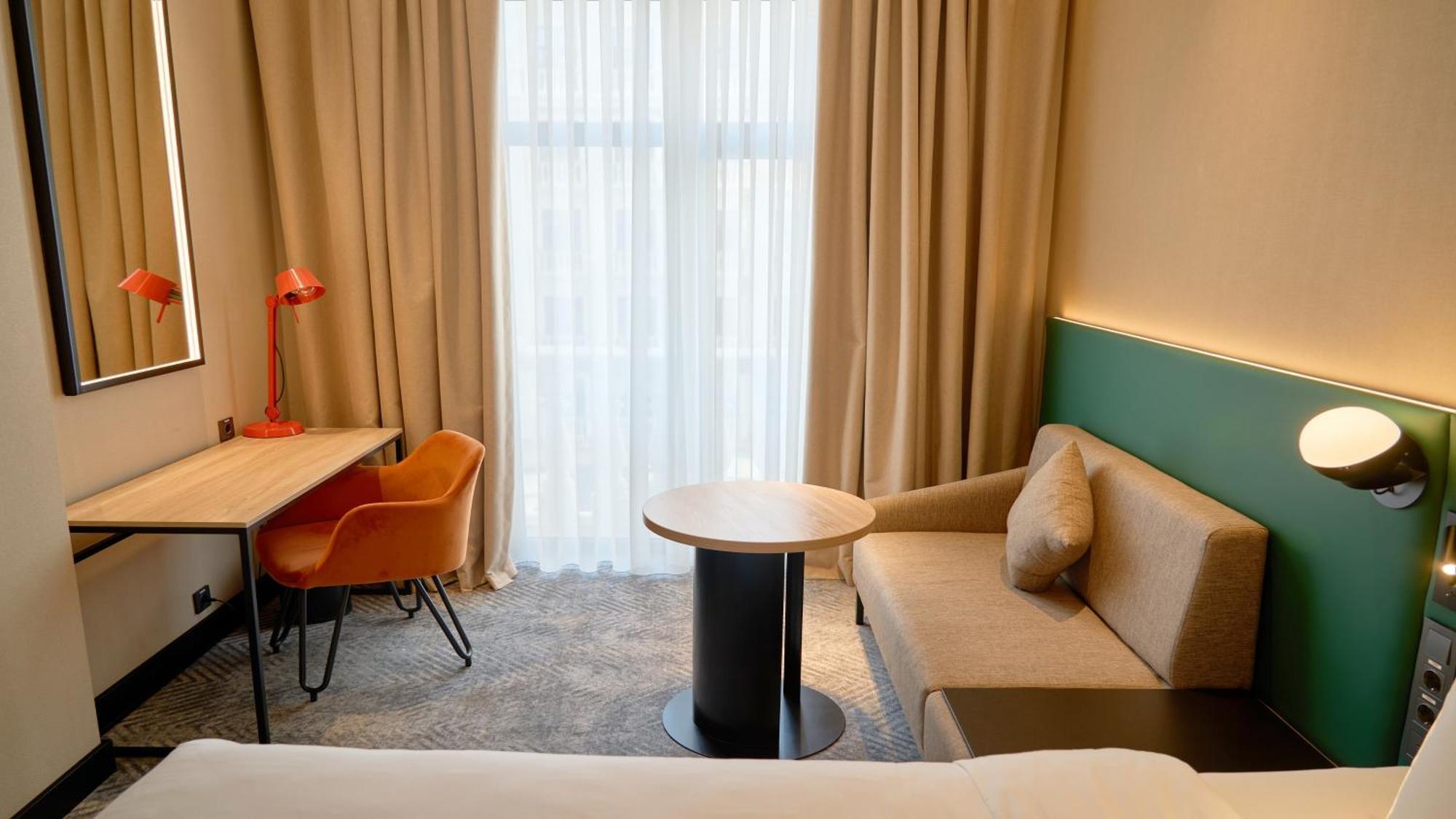 Holiday Inn Tashkent City By Ihg Ngoại thất bức ảnh